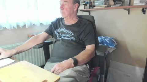 Cammee online show from July 5, 8:43 am