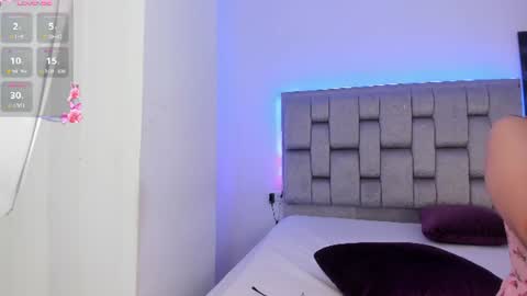 candy_tyna online show from July 9, 4:44 pm