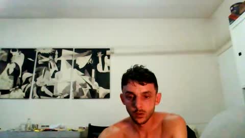 Carlos online show from June 1, 8:32 pm