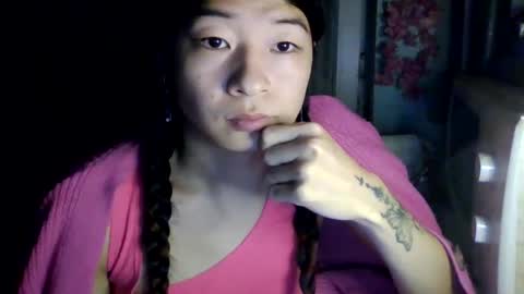 CarlyJoy online show from May 12, 5:00 pm