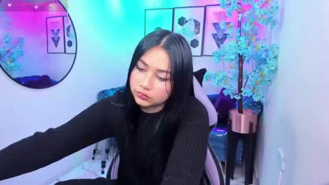 CAROLINA.  online show from June 18, 12:43 pm