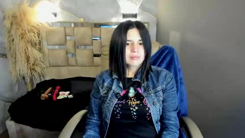 cata black online show from May 20, 1:06 pm