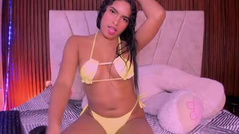 catalleya_f online show from May 25, 8:48 pm