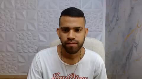 chacorta_ online show from June 30, 12:48 pm