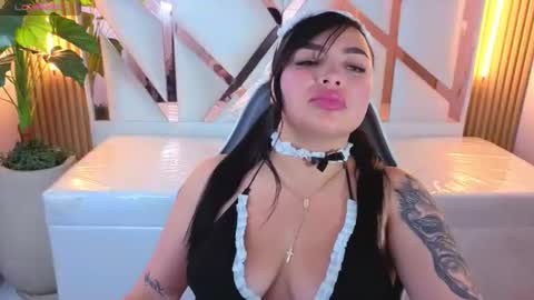 charlott online show from June 17, 8:03 pm