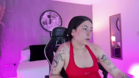 Charlottee online show from June 3, 1:52 am