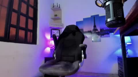 charly online show from May 29, 3:10 pm