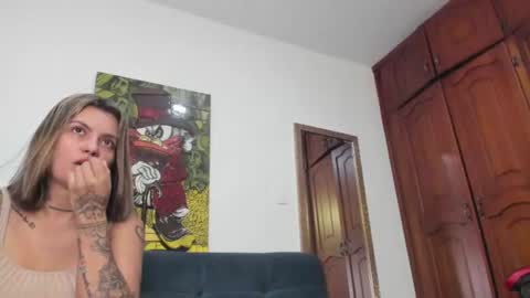 charly_mia online show from June 29, 7:57 pm