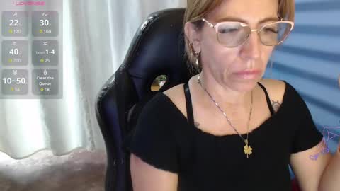 CHAYLA VICTORIA RUIZ  online show from May 31, 5:12 pm