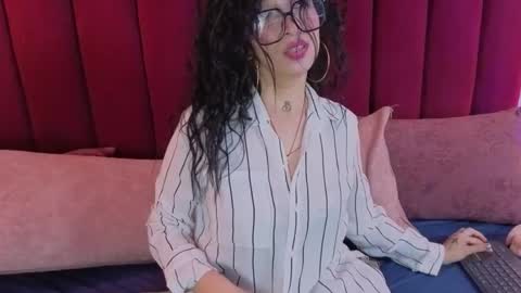 CHIARA online show from May 4, 1:39 pm