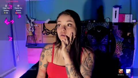 Chloeallennn  online show from May 24, 4:24 pm