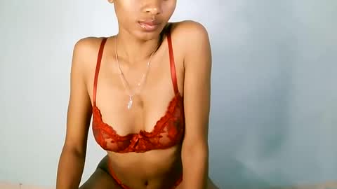 chloe9794 online show from July 11, 12:37 am
