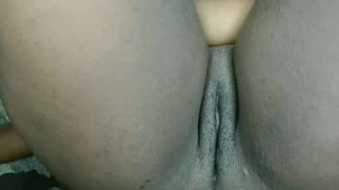 chocolate_ass88 online show from July 9, 7:18 pm