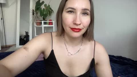 christina rosse online show from May 26, 2:23 pm