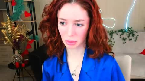 christinaconteeree online show from May 30, 7:34 pm