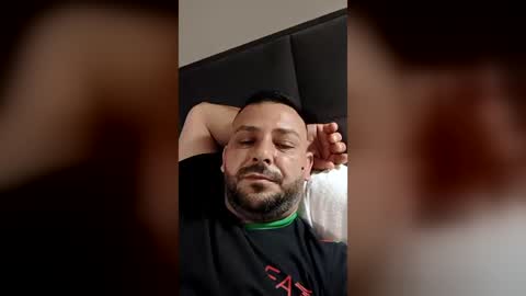 ciubucgeorge59 online show from July 3, 11:09 pm