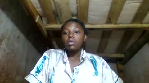 clarisse98 online show from May 18, 4:51 am