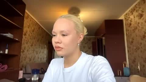 claudettelayel online show from July 16, 3:26 pm