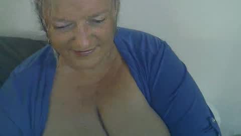 ClaudineDDD online show from January 24, 12:42 am