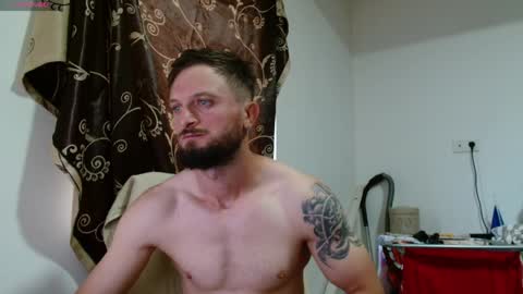 colin hopex  online show from May 30, 12:36 pm