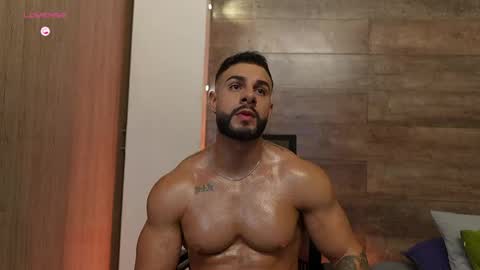 connor_h1 online show from June 5, 6:52 am