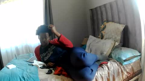 cookiecandyx online show from July 27, 10:23 am