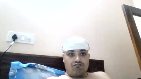 Cool Breeze09 online show from June 17, 11:04 am