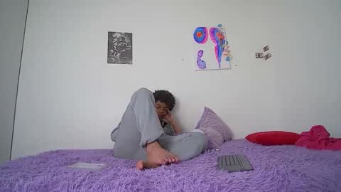 coraline_777 online show from May 28, 6:33 am