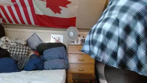 cosmicjones88 online show from May 31, 12:04 pm