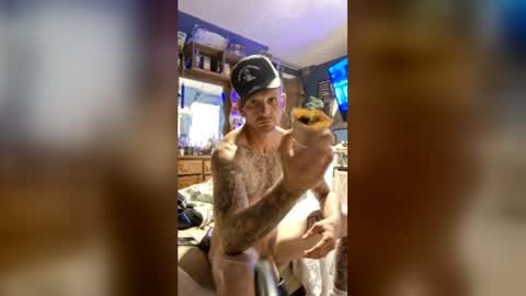 covict6969 online show from May 2, 12:16 am