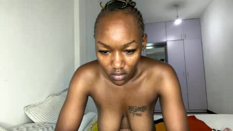 Taliee online show from July 28, 11:37 pm