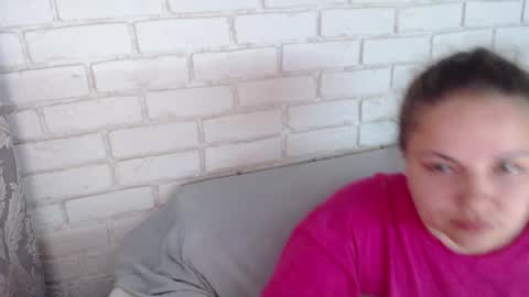 Crazyy Girl  online show from May 17, 4:27 pm