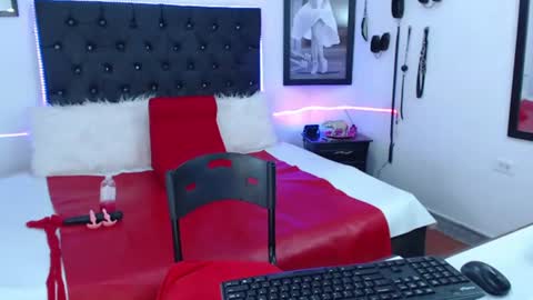 cristal_deep online show from June 27, 10:05 pm