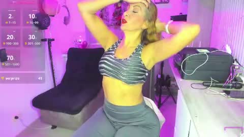 Cristal Ayala online show from July 19, 12:35 am
