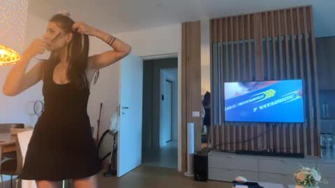 cristinabrunete online show from July 22, 4:42 pm