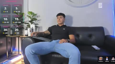 Cristopher online show from June 2, 2:30 pm
