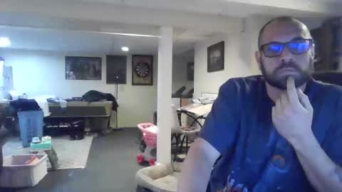 billybasement online show from May 24, 1:57 am
