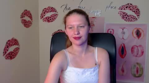 Stella online show from May 27, 6:49 pm