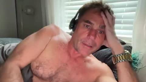 cunilingus4u2 online show from August 4, 1:51 pm