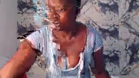 curvyj255 online show from June 20, 6:58 pm