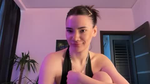 cute_bubbles online show from May 17, 3:54 pm