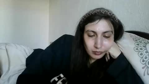 cutekattie online show from May 16, 10:47 am