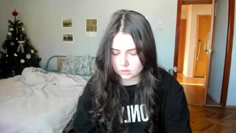 Pearl online show from February 21, 8:28 am