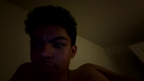 daddy_long_legs25 online show from June 9, 3:39 am