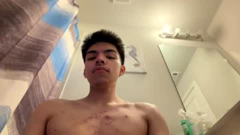 daddy_long_legs25 online show from August 4, 6:31 am