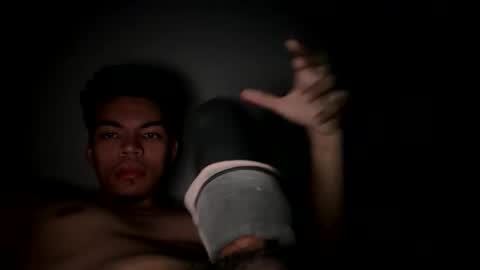 daddy_long_legs25 online show from June 8, 3:18 am