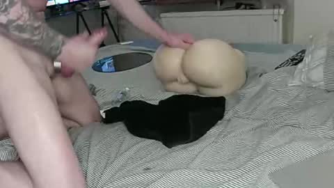 daddys_hard_cock online show from December 29, 1:13 am
