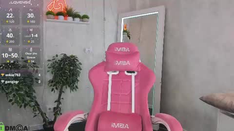 Viickie online show from July 21, 10:39 am