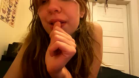 DaisyB3 online show from May 20, 7:16 am