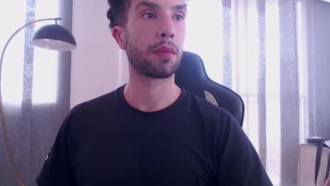 Daniel Savage Bubbleass online show from May 1, 6:24 pm